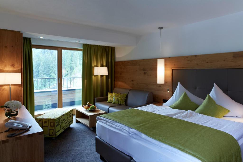 Hotel Garni Fimba Ischgl Rum bild